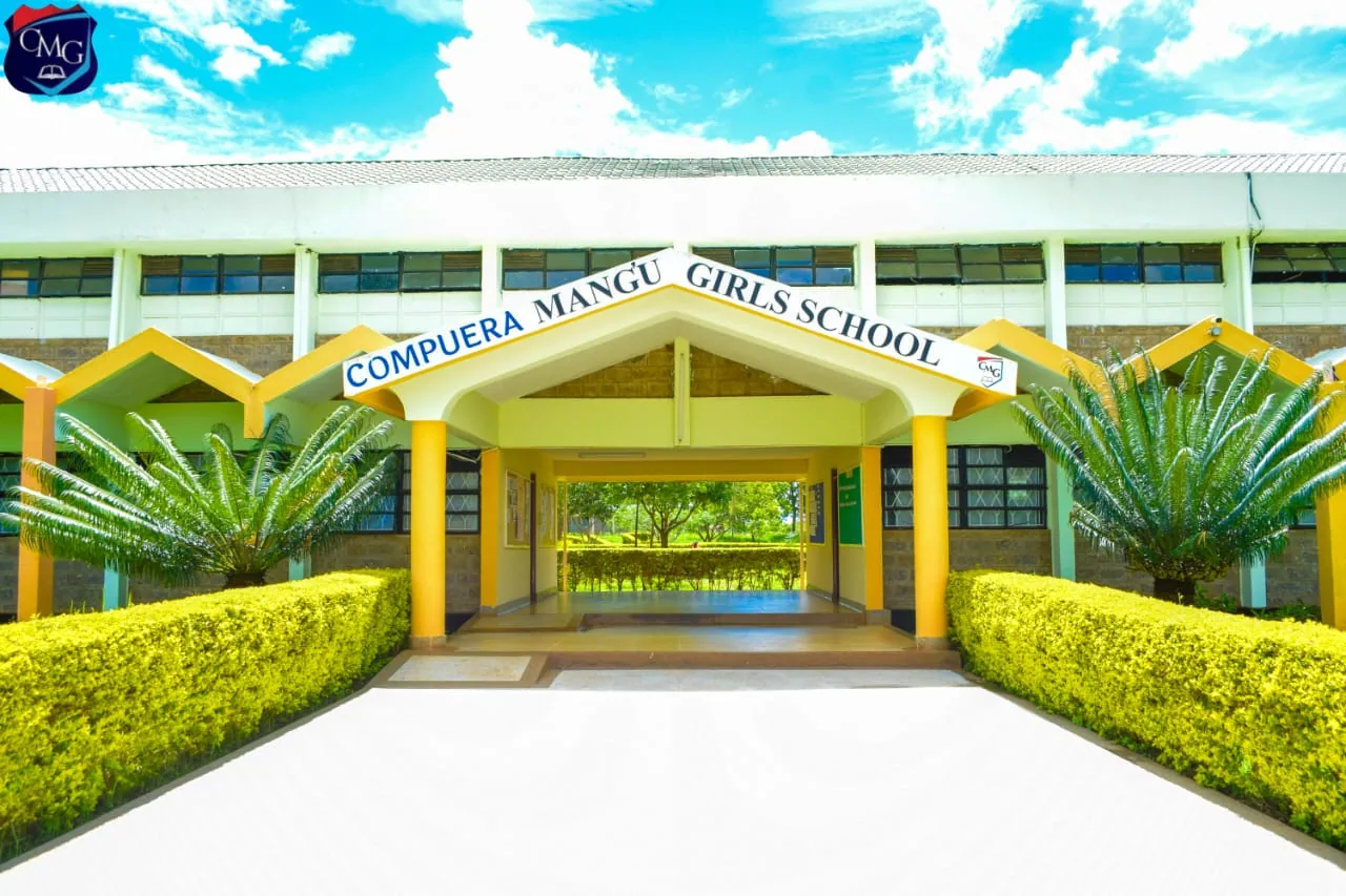 Main entrance of Compuera Mang'u Girls School, Thika