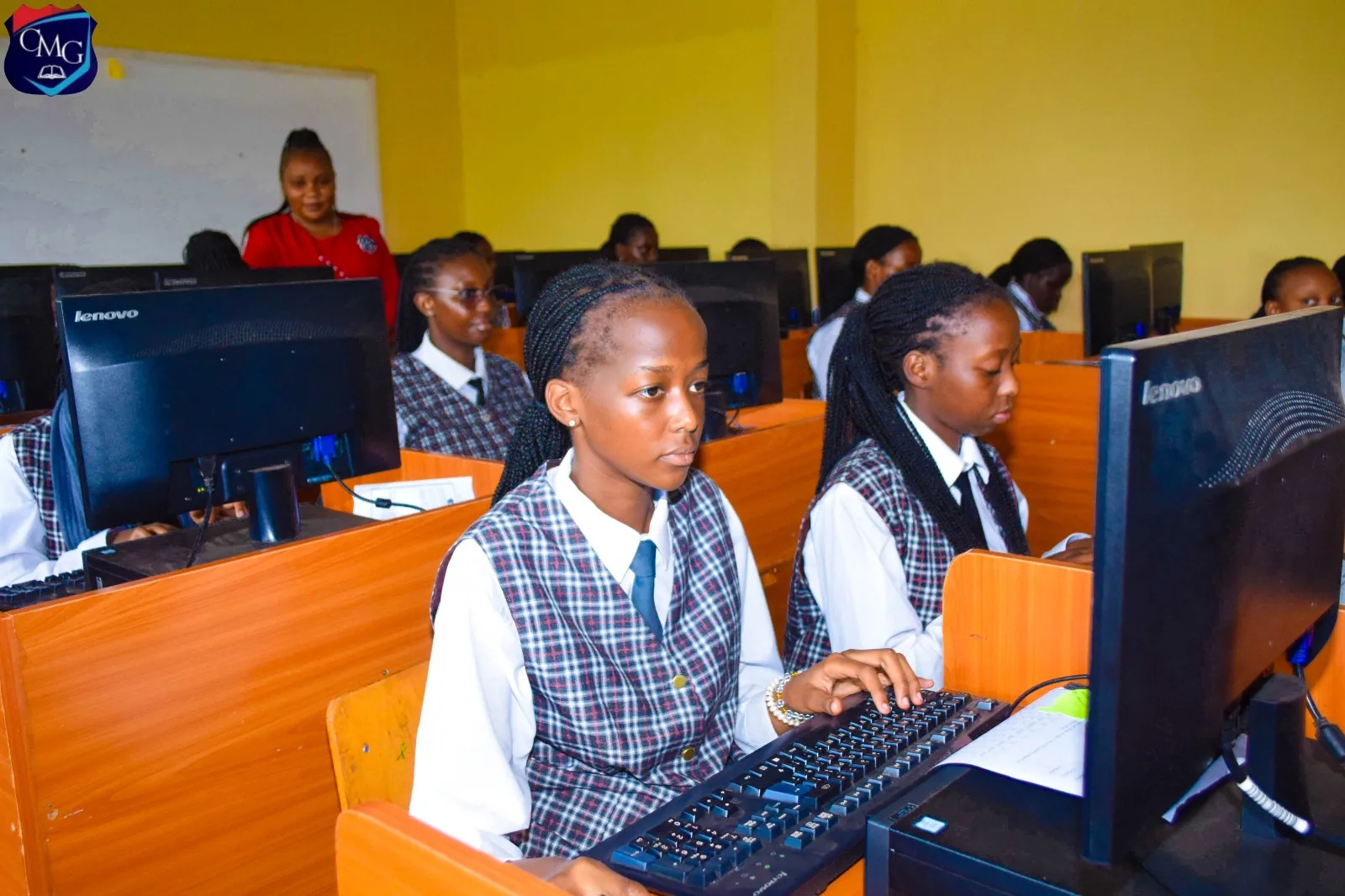 Mang'u Girls student in the computer lab at Compuera